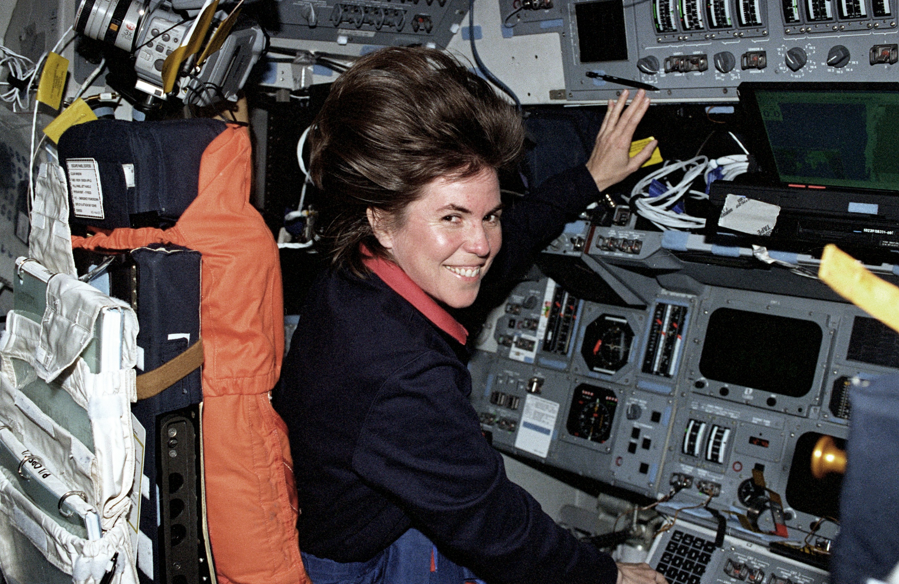 Janice Voss, Veteran of 5 Space Shuttle Flights, Dies at 55